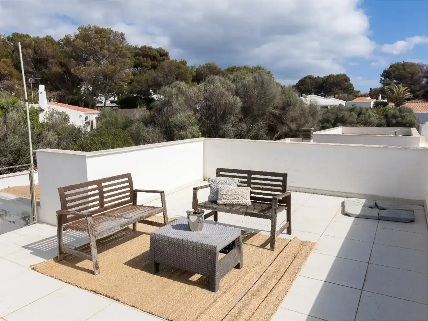 Terrassa de Casa o xalet en venda en Sant Lluís amb Aire condicionat, Piscina i Balcó