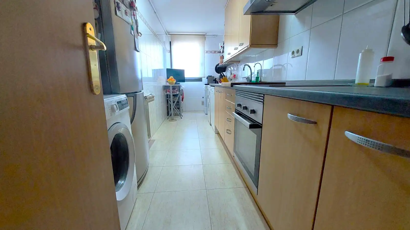 Cuina de Pis en venda en Terrassa amb Calefacció, Parquet i Terrassa
