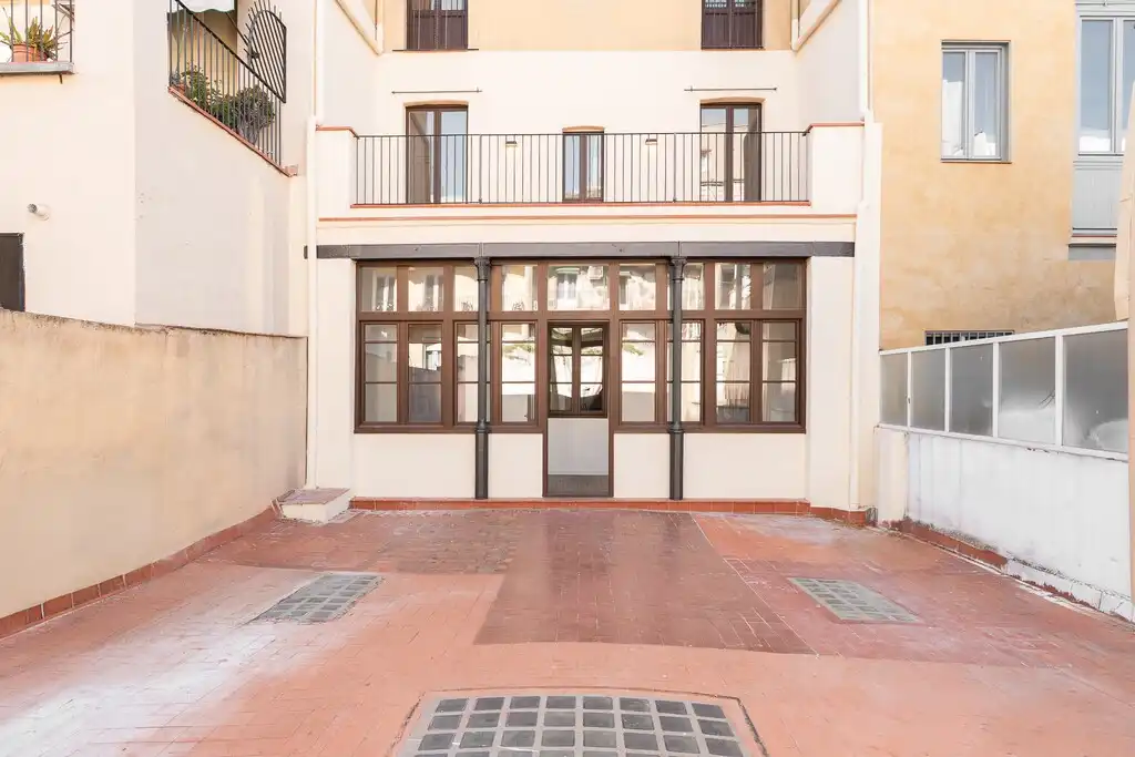 Vista exterior de Apartamento en venta en Barcelona con Aire acondicionado, Calefacción y Parquet