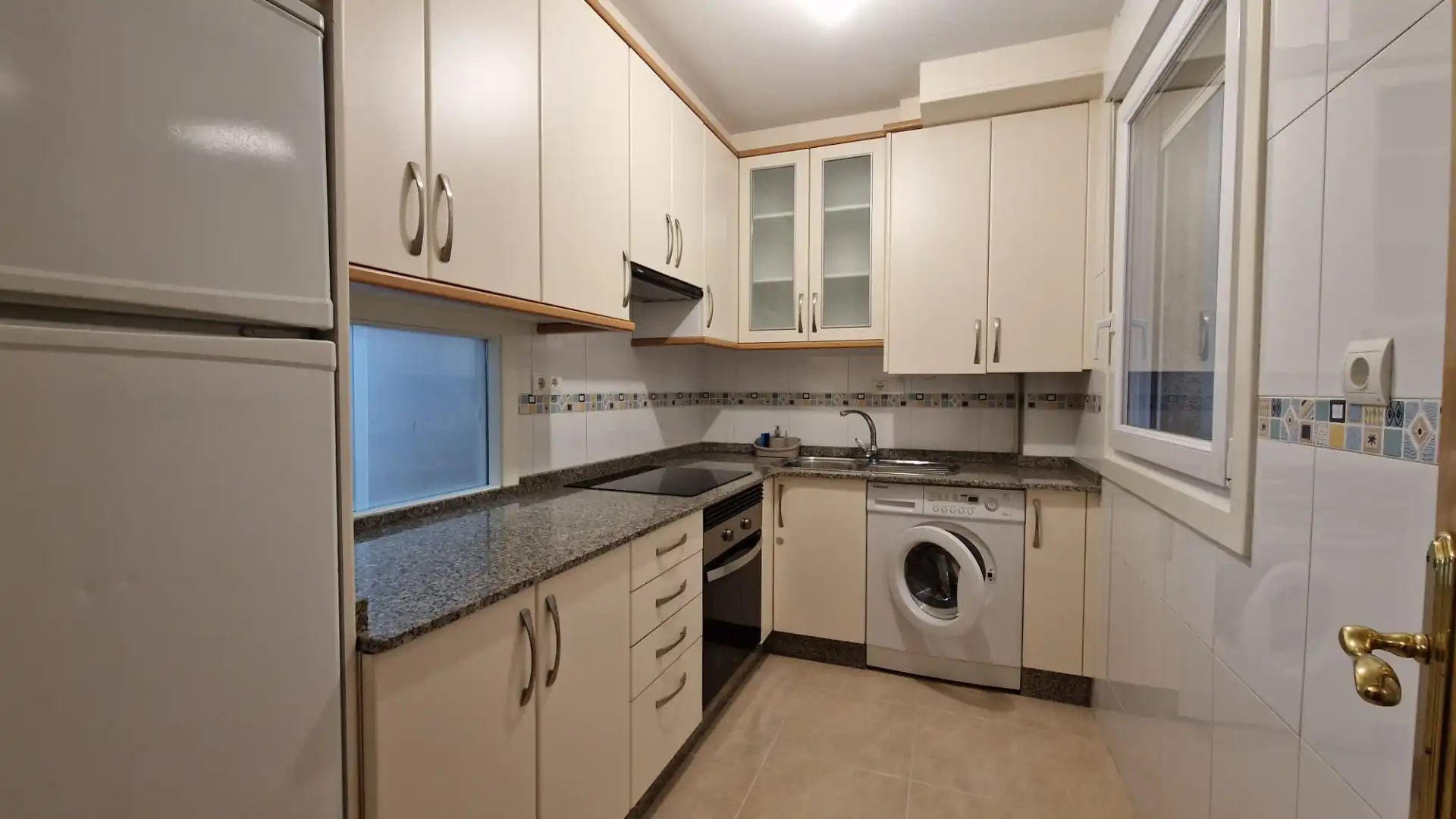 Cuina de Apartament de lloguer en Ordes, A Coruña