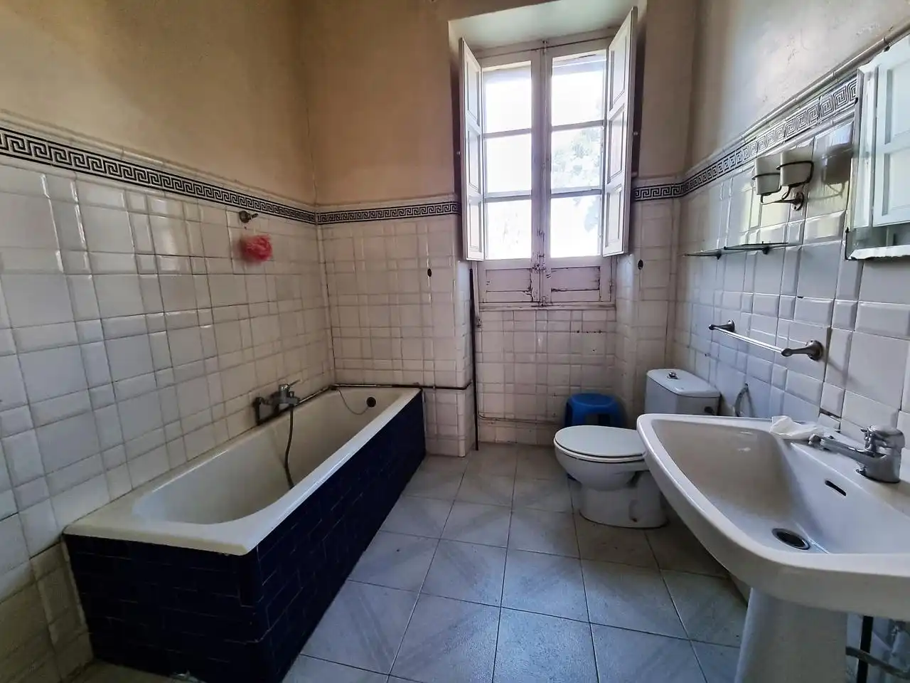 Badezimmer von Gebäude zum Verkauf in Sant Joan d'Alacant