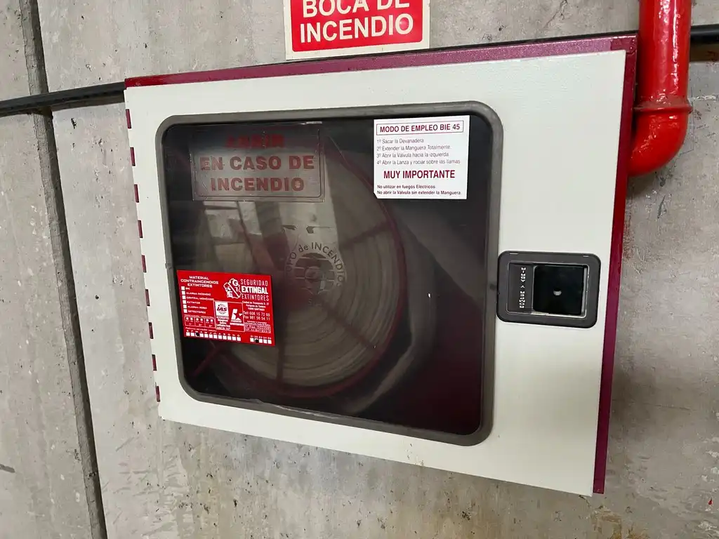 Industriegebäude zur Miete in Rúa Oliveiras, imagen 3
