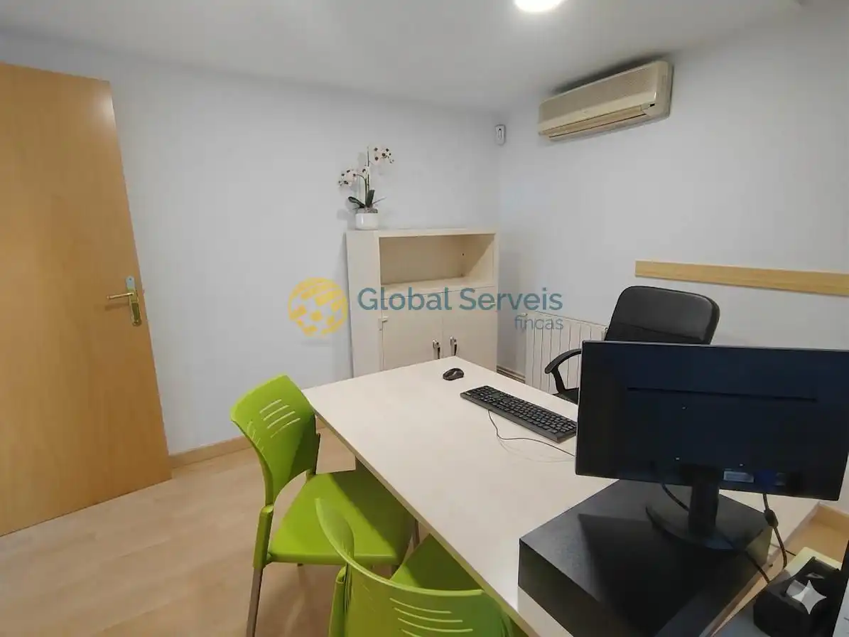 Local comercial de lloguer a Passatge Manresa, imagen 4