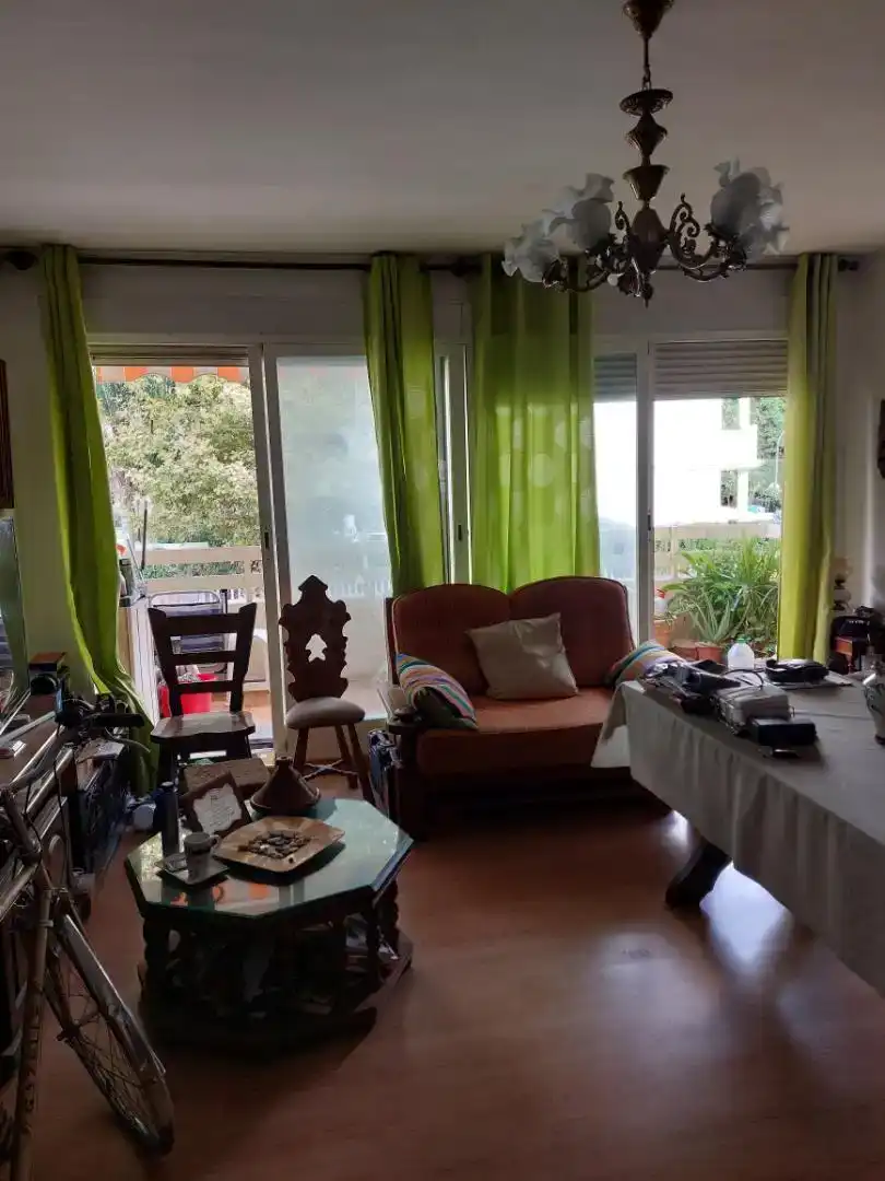 Sala d'estar de Apartament en venda en Torremolinos amb Aire condicionat i Balcó
