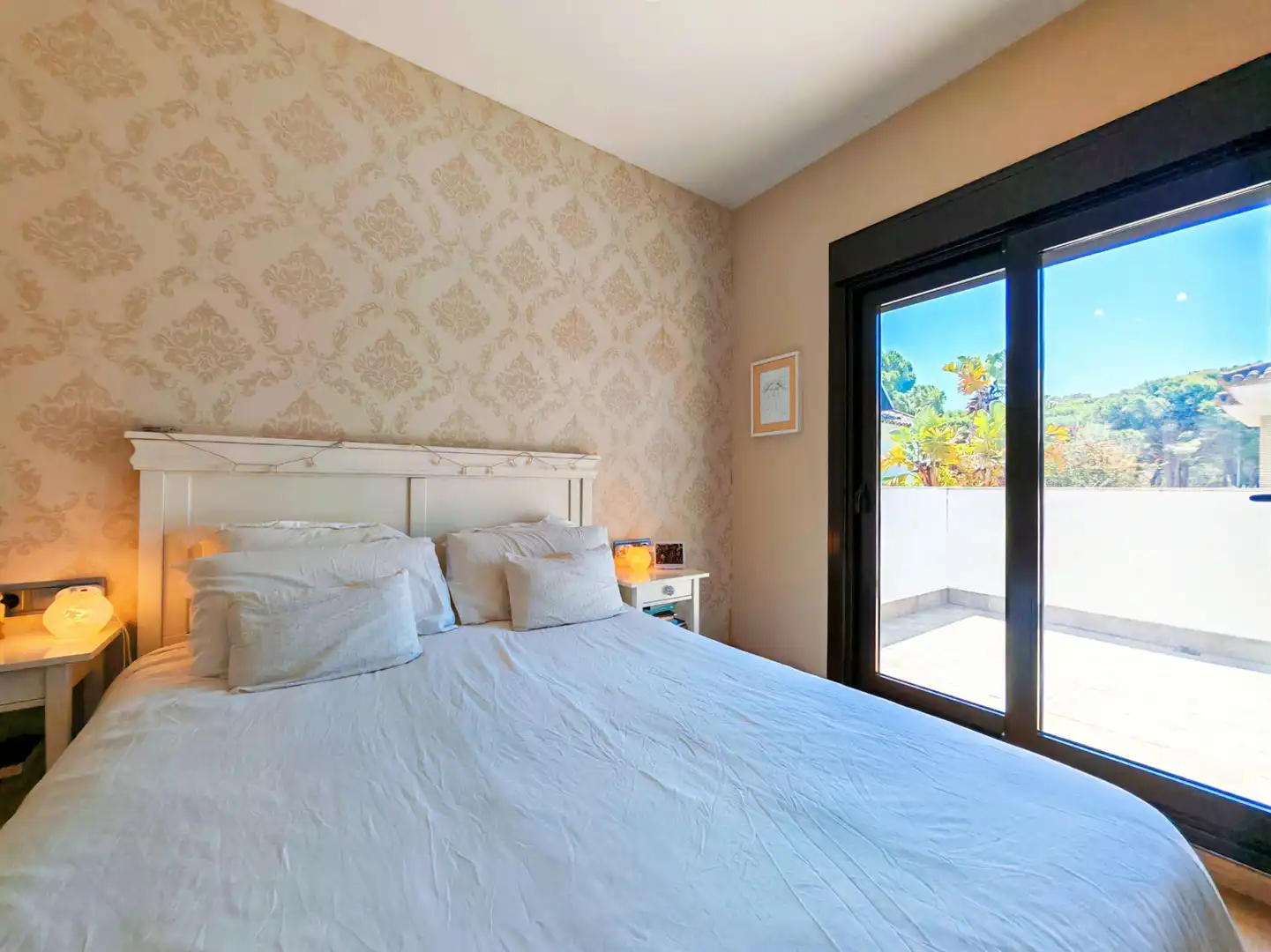 Habitación de Casa o chalet en venta en Chiclana de la Frontera con Aire acondicionado, Jardín privado y Terraza