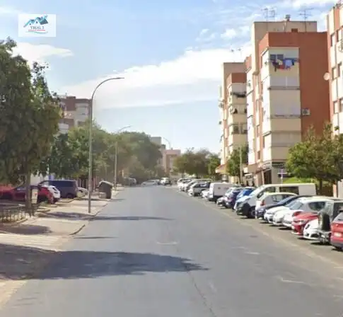 Piso con ascensor en venta en Calle ARTESANOS