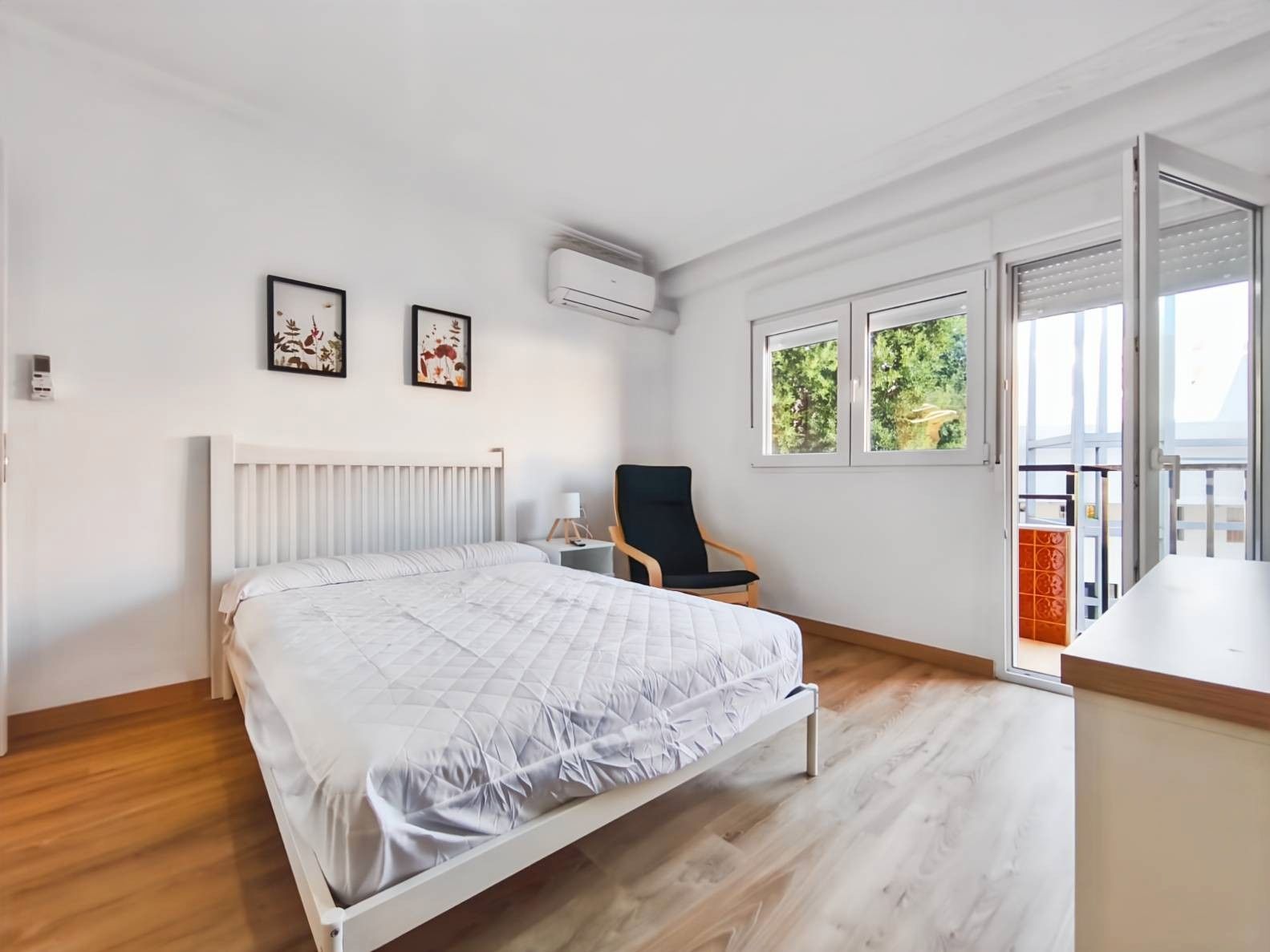 Schlafzimmer von Wohnung zum Verkauf in  Almería Capital mit Klimaanlage, Terrasse und Möbliert