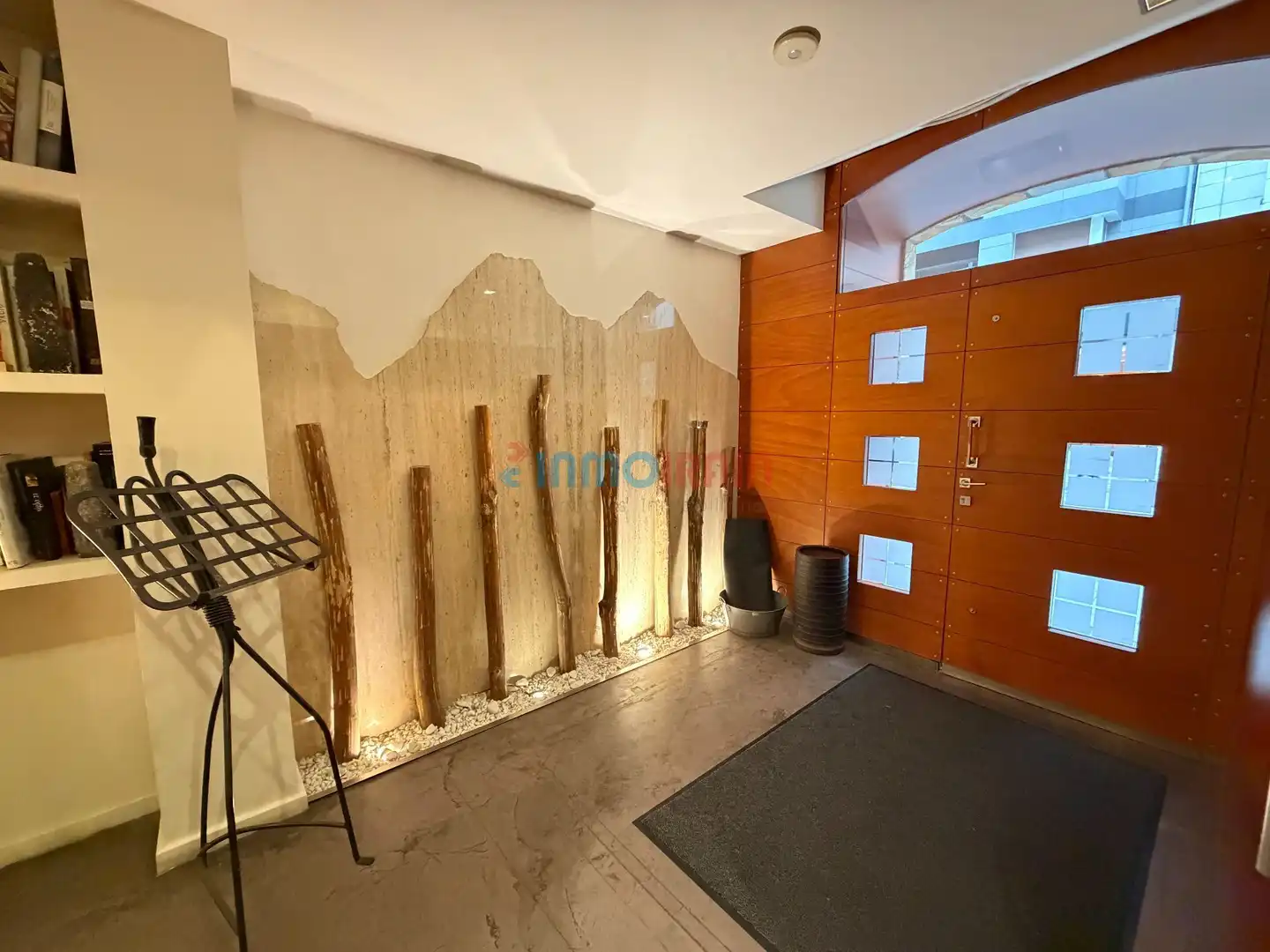Commercial properties for sale in Zumarraga  with Air Conditioner