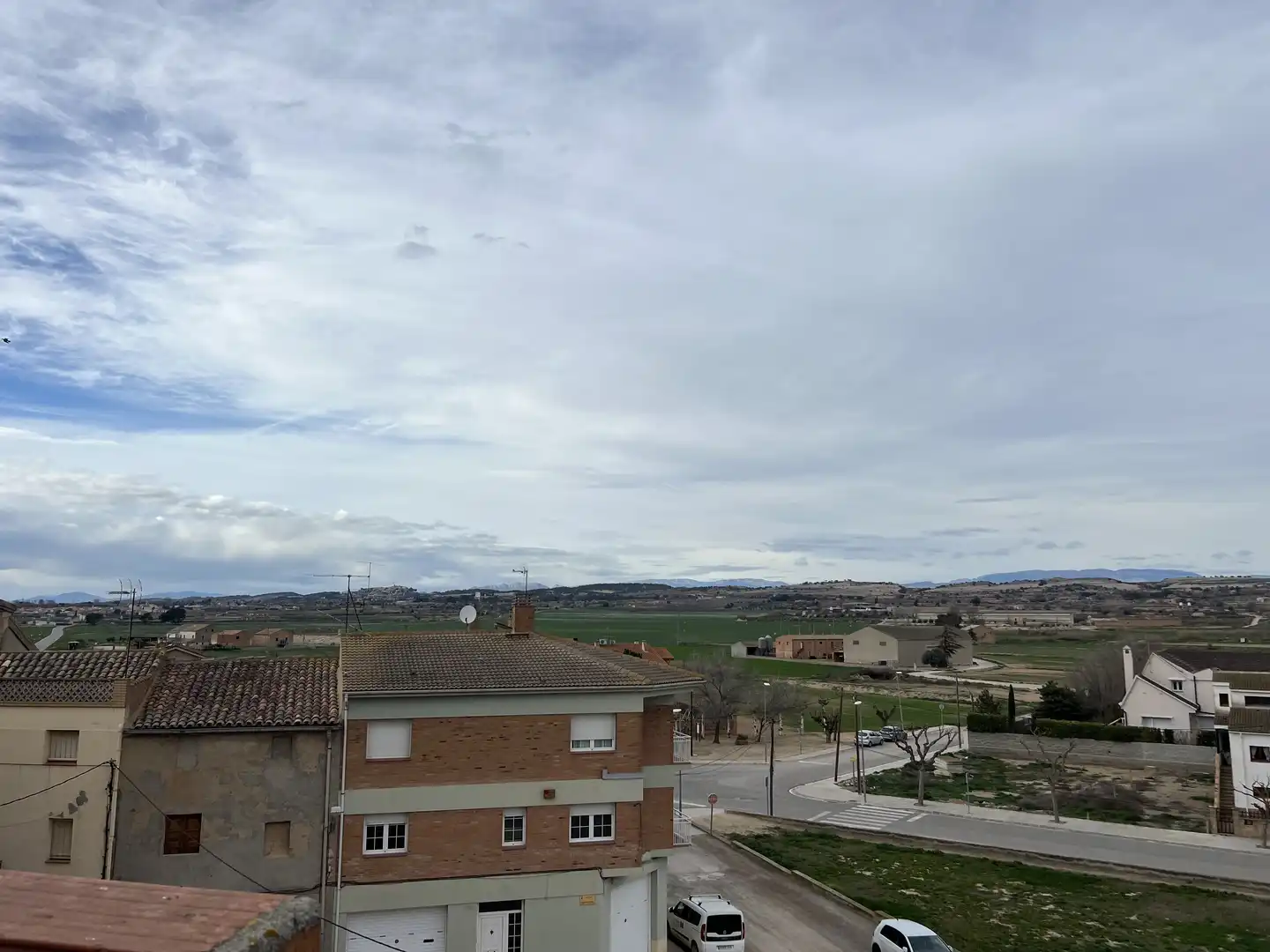 Vista exterior de Casa o xalet en venda en Castellserà amb Balcó