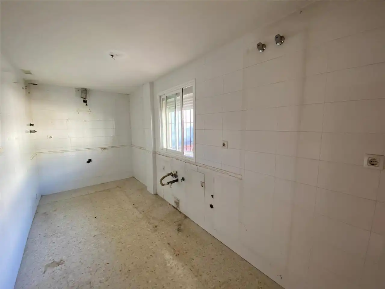 Flat for sale in Arcos de la Frontera  with Balcony