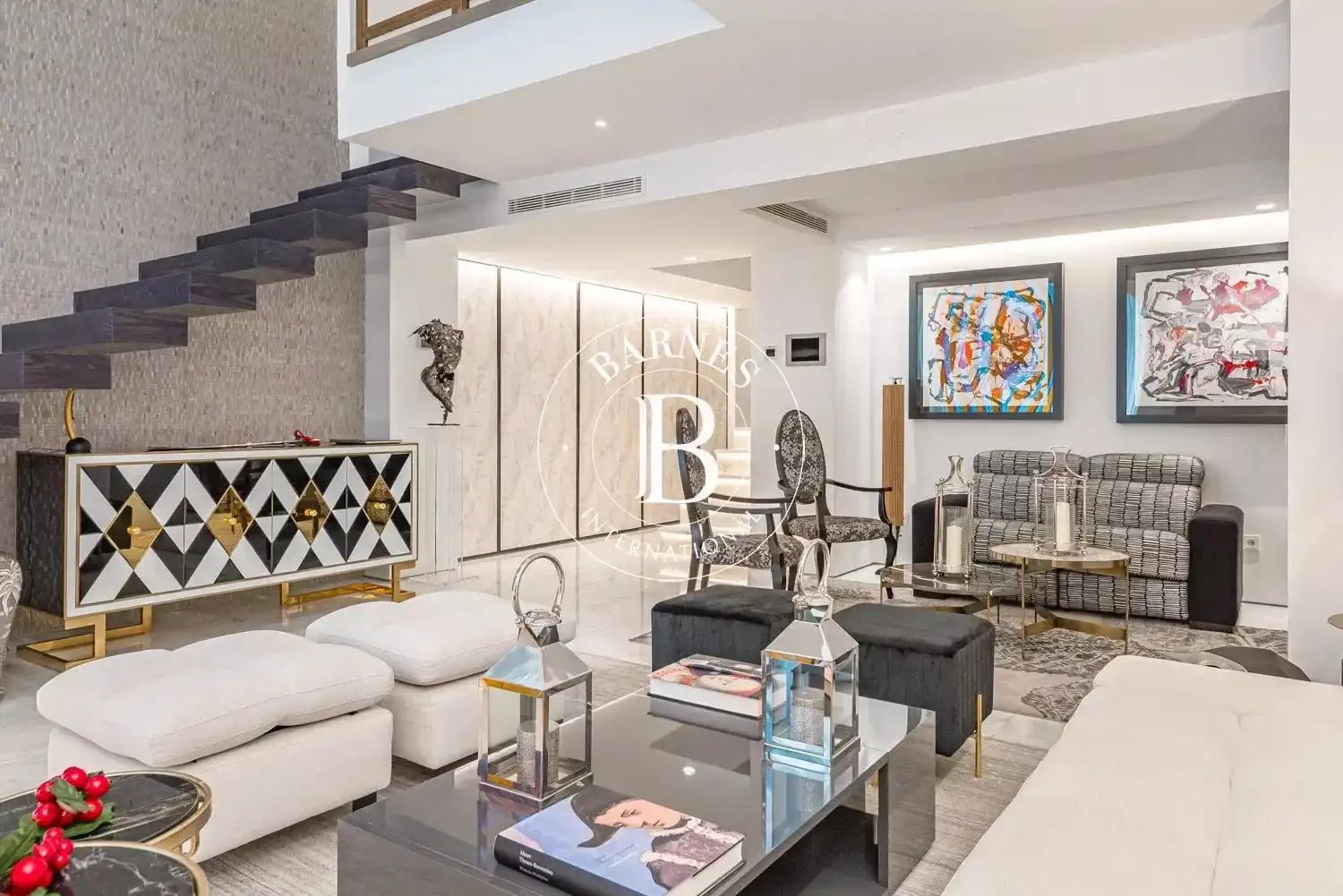 Living room of Flat for rent in Madrid  with Air Conditioner, Heating and Swimming Pool