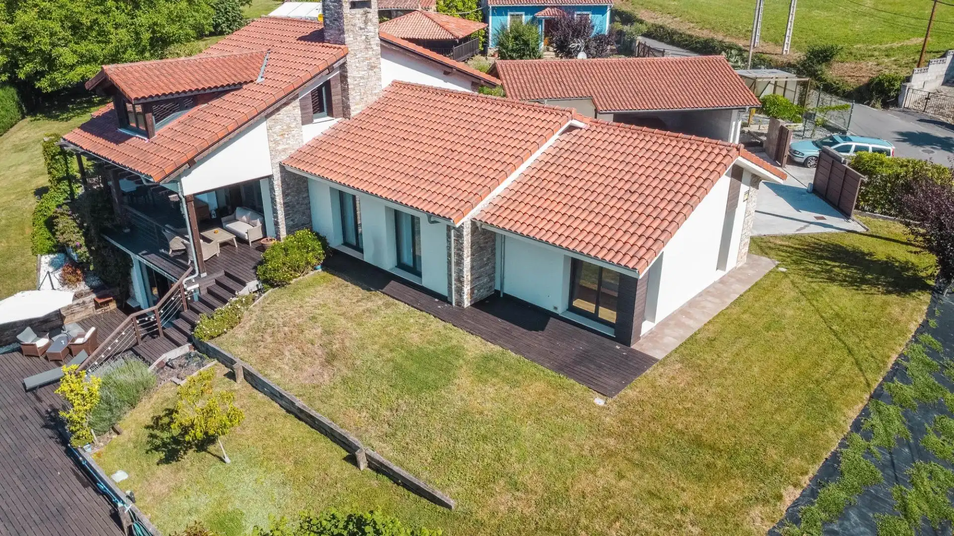 Vista exterior de Casa o xalet en venda en Siero amb Aire condicionat, Calefacció i Jardí privat