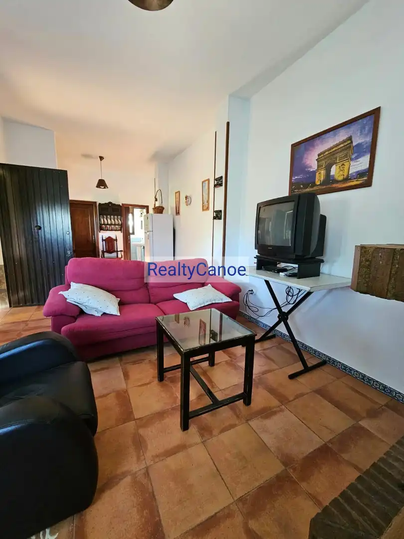 Sala d'estar de Casa o xalet en venda en Villamartín amb Jardí privat i Traster