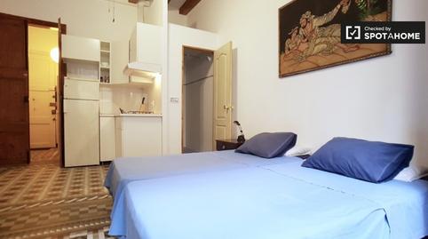 Foto 3 de Estudi per a compartir a Barri Gòtic, Barcelona
