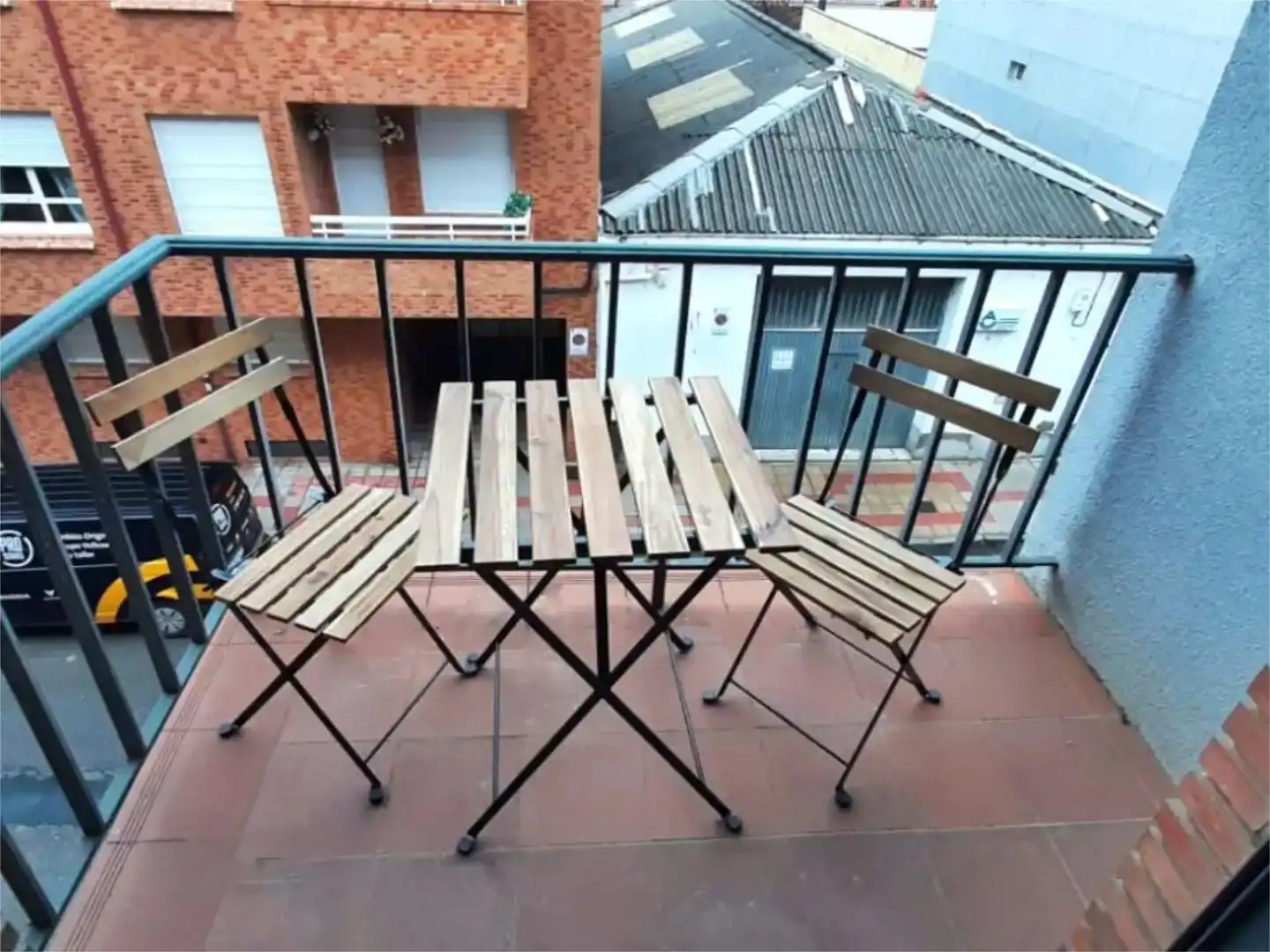 Balcony of Flat for share in León Capital   with Storage room and Furnished