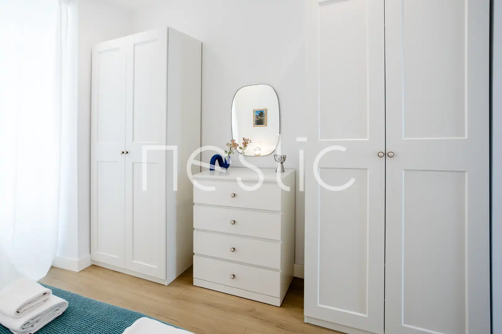 Habitación de Apartamento de alquiler en Madrid con Aire acondicionado, Calefacción y Amueblado