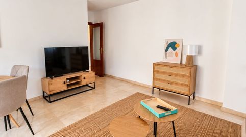 Foto 5 de Apartamento de alquiler en Jesus Santos Rein, Puerto Deportivo, Fuengirola