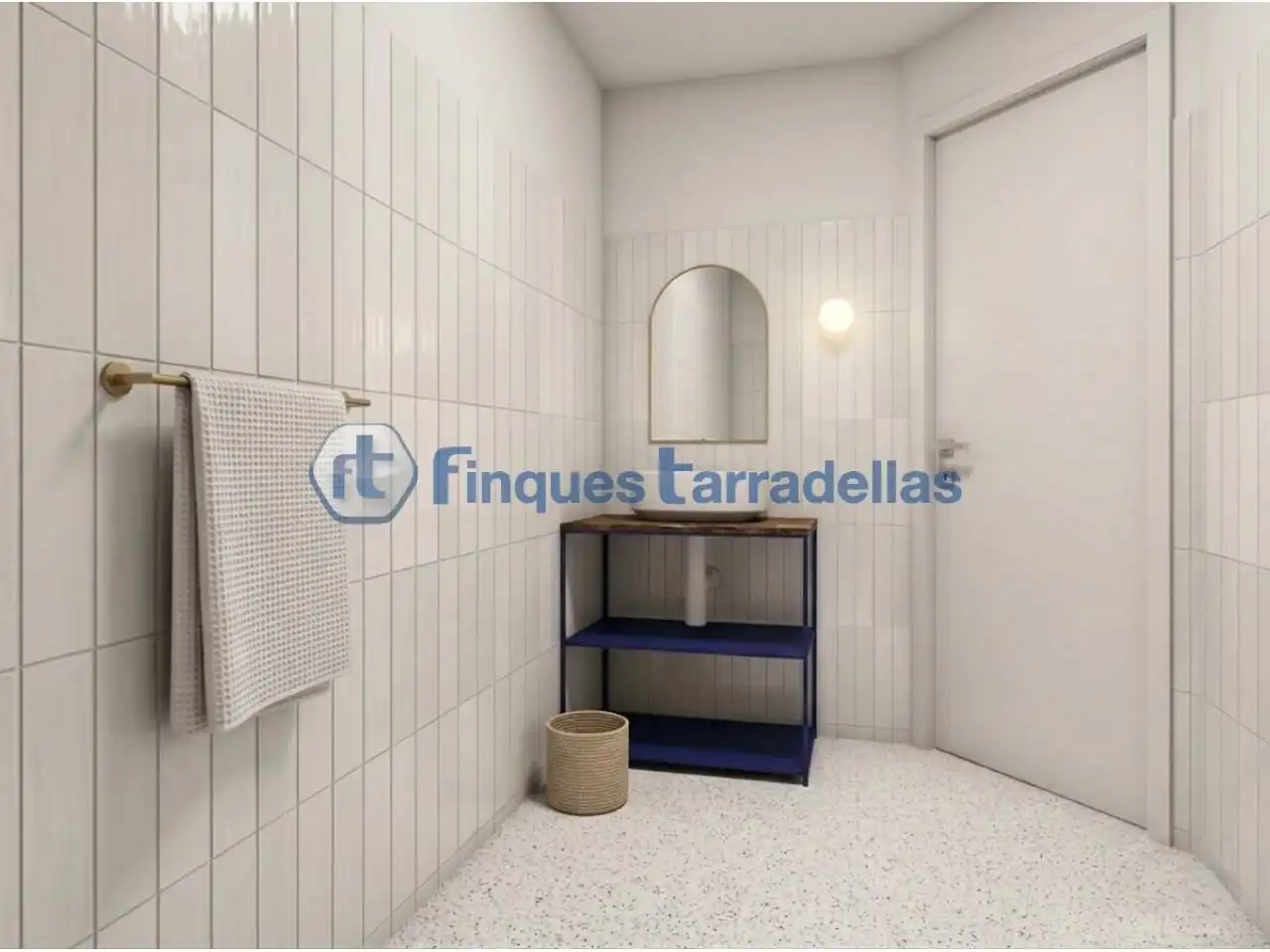 Bathroom of Study for sale in Blanes  with Parquet flooring and Terrace