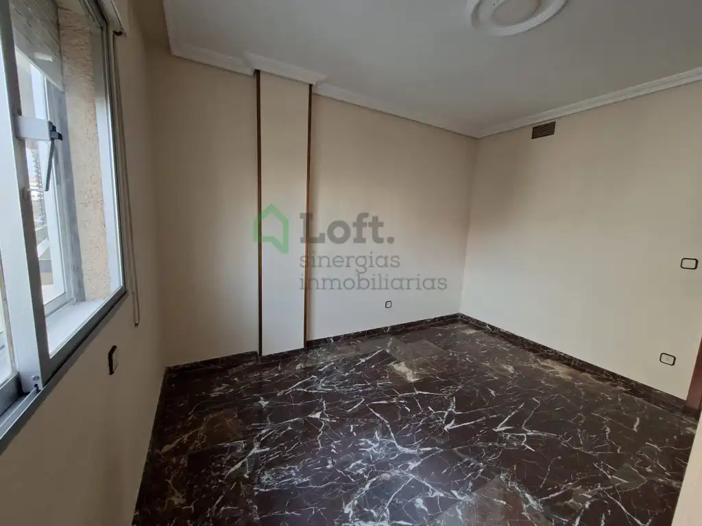 Habitación de Piso de alquiler en Badajoz con Aire acondicionado y Calefacción