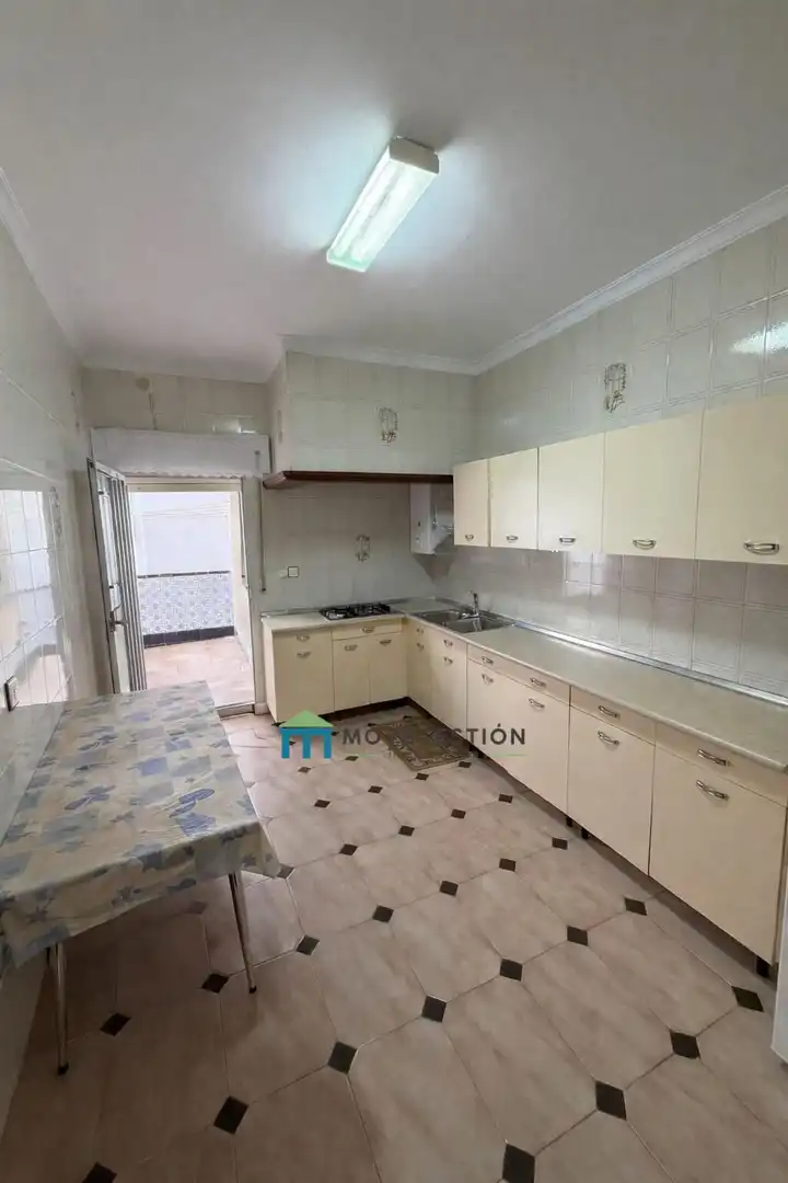 Cuina de Casa o xalet en venda en Algodonales