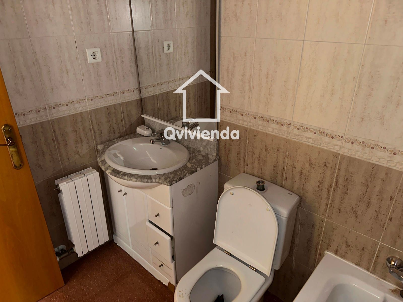 Bany de Pis en venda en Montcada i Reixac