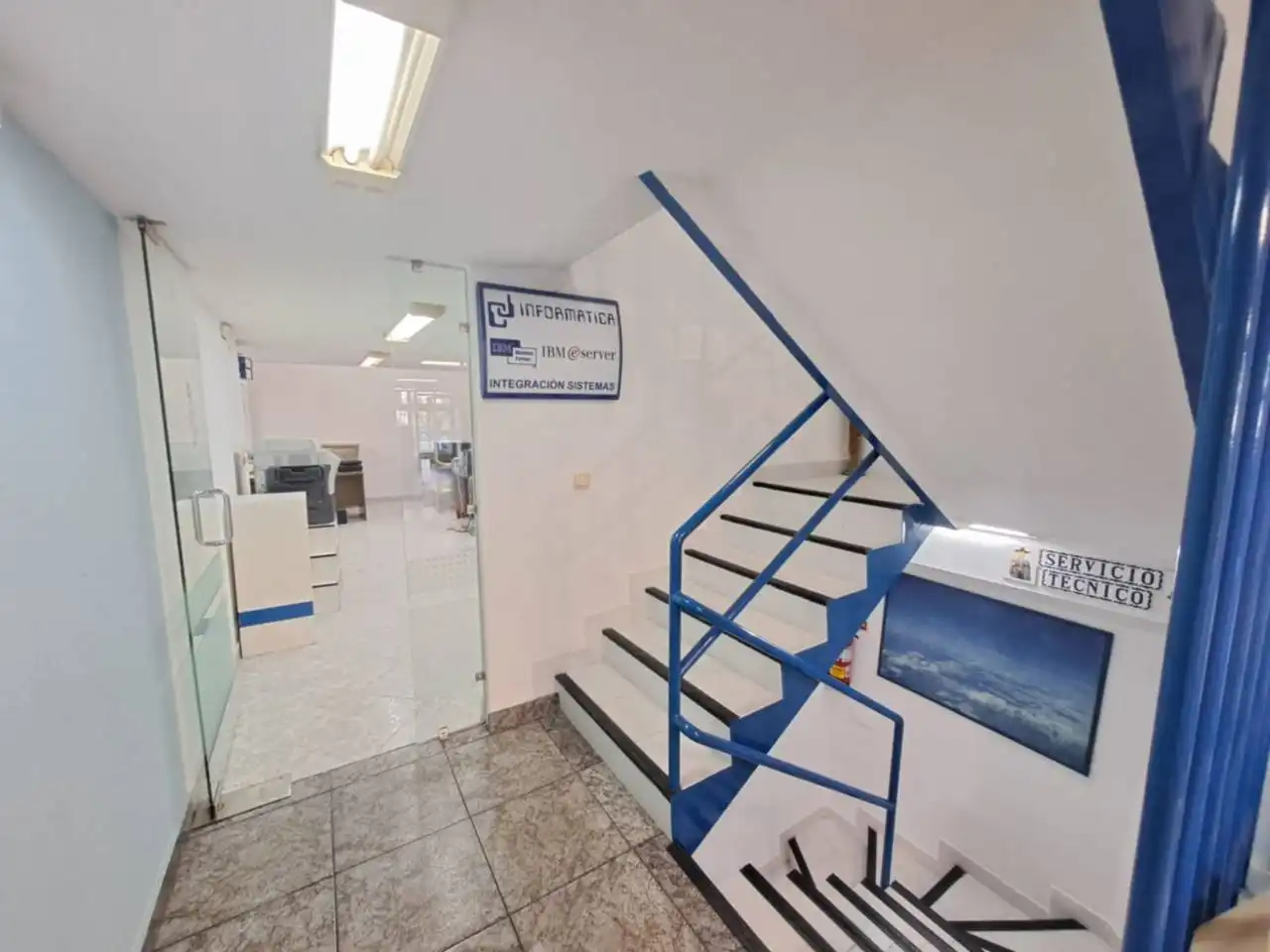 Local comercial en venta en Avenida CANTABRIA, imagen 14