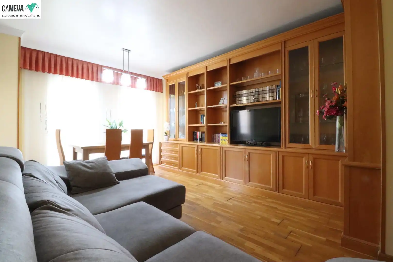 Sala de estar de Piso en venta en Sabadell con Aire acondicionado, Calefacción y Parquet