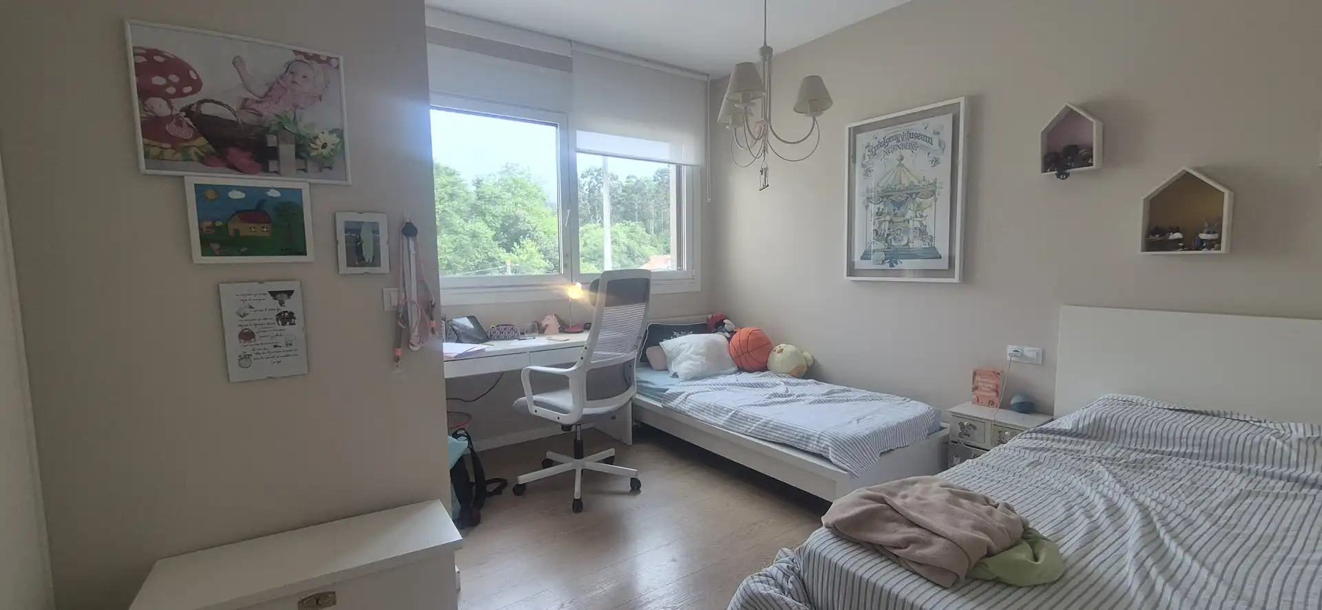 Habitación de Casa o chalet en venta en Vigo  con Aire acondicionado, Calefacción y Jardín privado