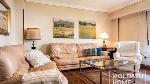 Foto 2 de Piso en venta en Nafarroa Kalea, Zarautz, Gipuzkoa
