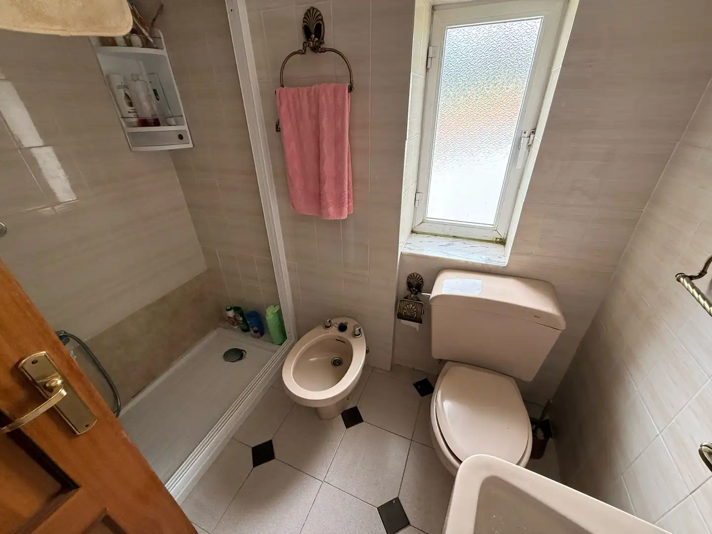 Baño de Casa o chalet en venta en Soto y Amío con Calefacción, Jardín privado y Parquet