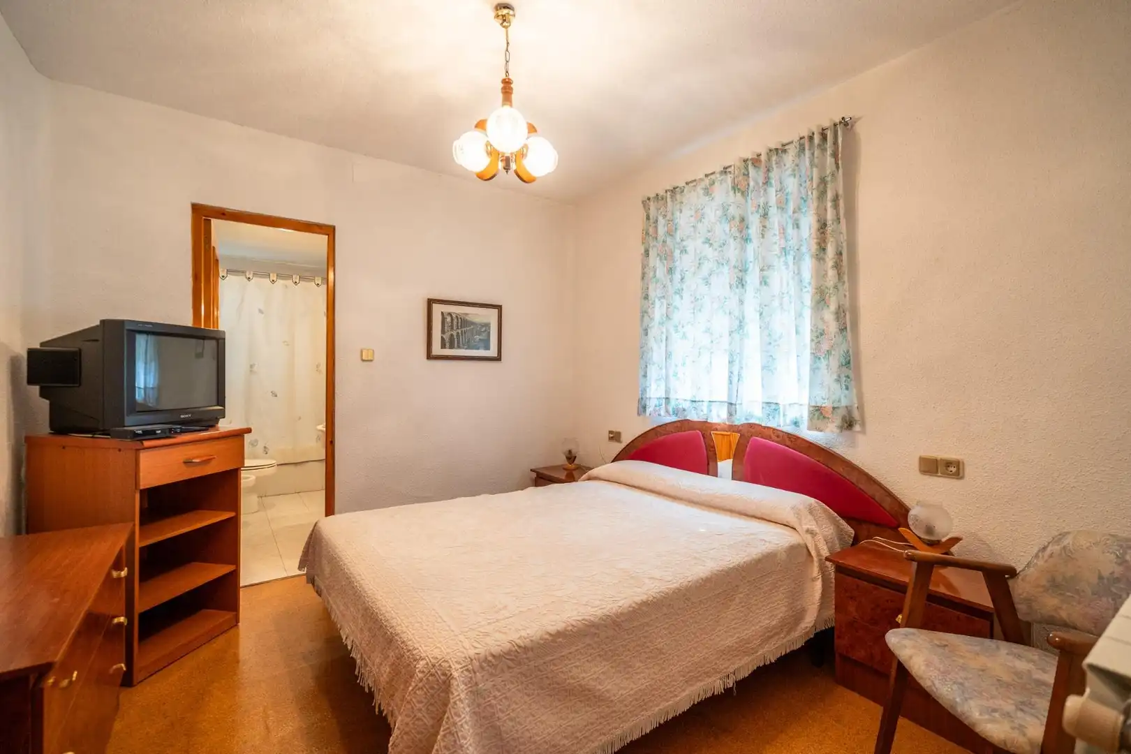 Habitación de Edificio en venta en Guadarrama