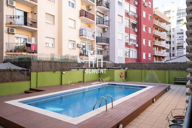 Piso en Venta en El Camp de l'Arpa del Clot