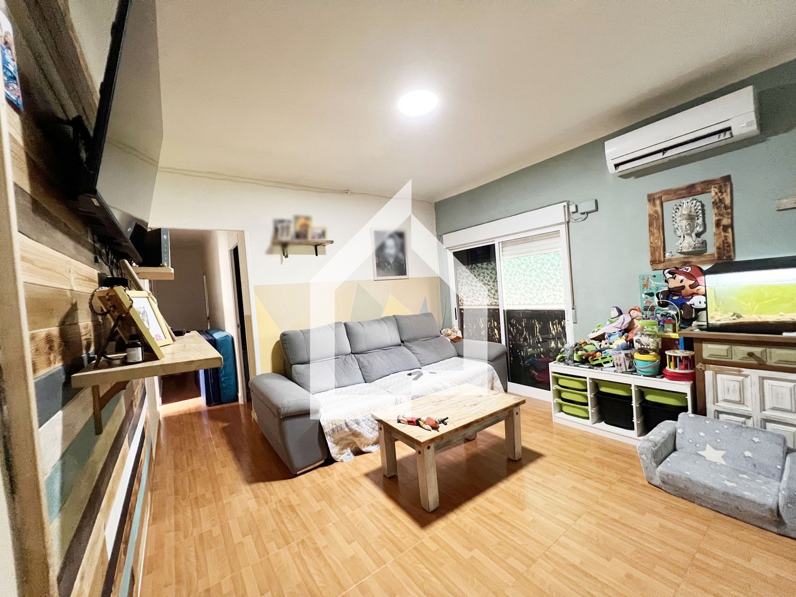 Sala de estar de Piso en venta en San Vicente del Raspeig / Sant Vicent del Raspeig con Aire acondicionado y Balcón