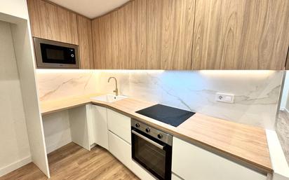 Kitchen of Flat for sale in  Barcelona Capital  with Air Conditioner and Terrace