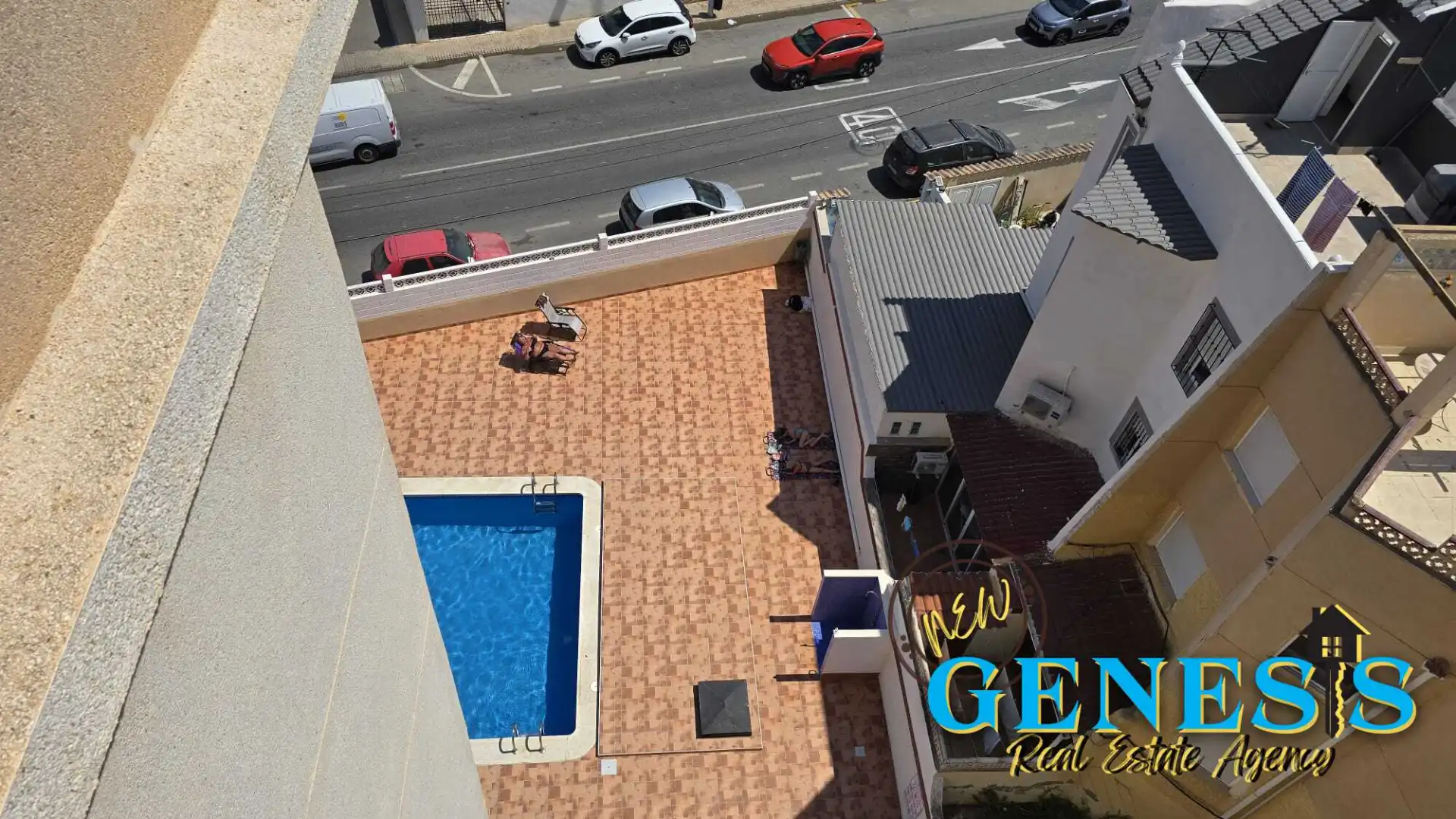 Piscina de Apartamento en venta en Torrevieja con Terraza, Amueblado y Lavadora