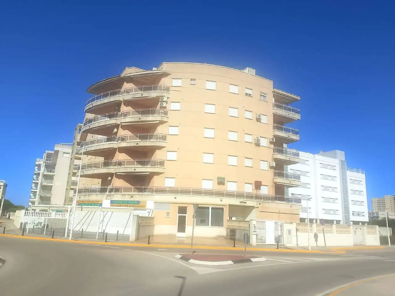 Vista exterior de Piso en venta en Guardamar de la Safor con Aire acondicionado, Terraza y Amueblado