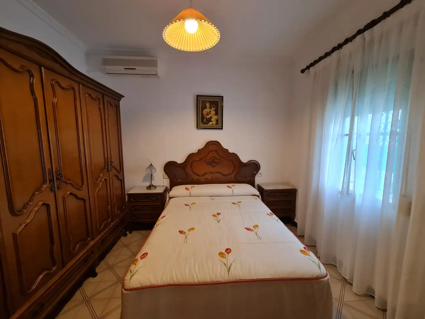 Bedroom of Houses for sale in Camas  with Air Conditioner, Terrace and Storage room