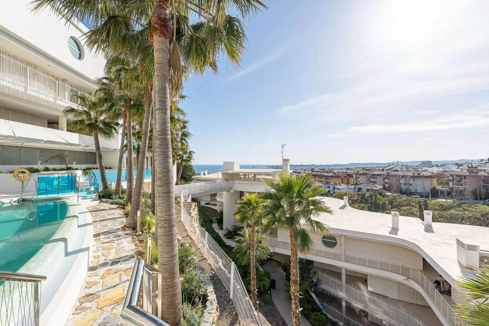 Vista exterior de Apartament en venda en Benalmádena amb Aire condicionat, Calefacció i Terrassa