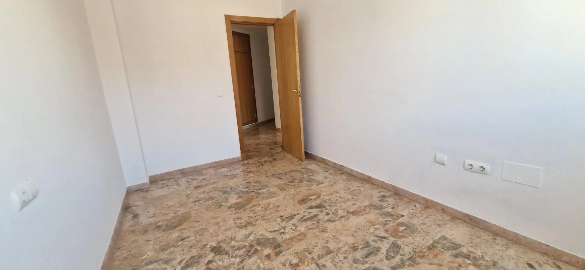 Piso en venta en Fuengirola con Terraza