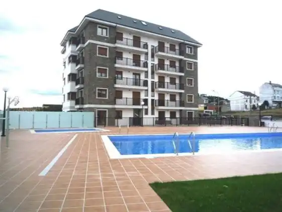 Duplex con piscina in affitto a Vicedo 7