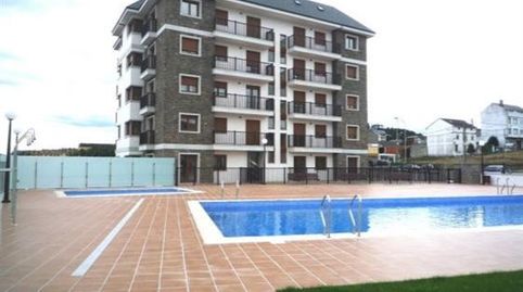 DUPLEX CON PISCINA Y PISTA DE PADEL