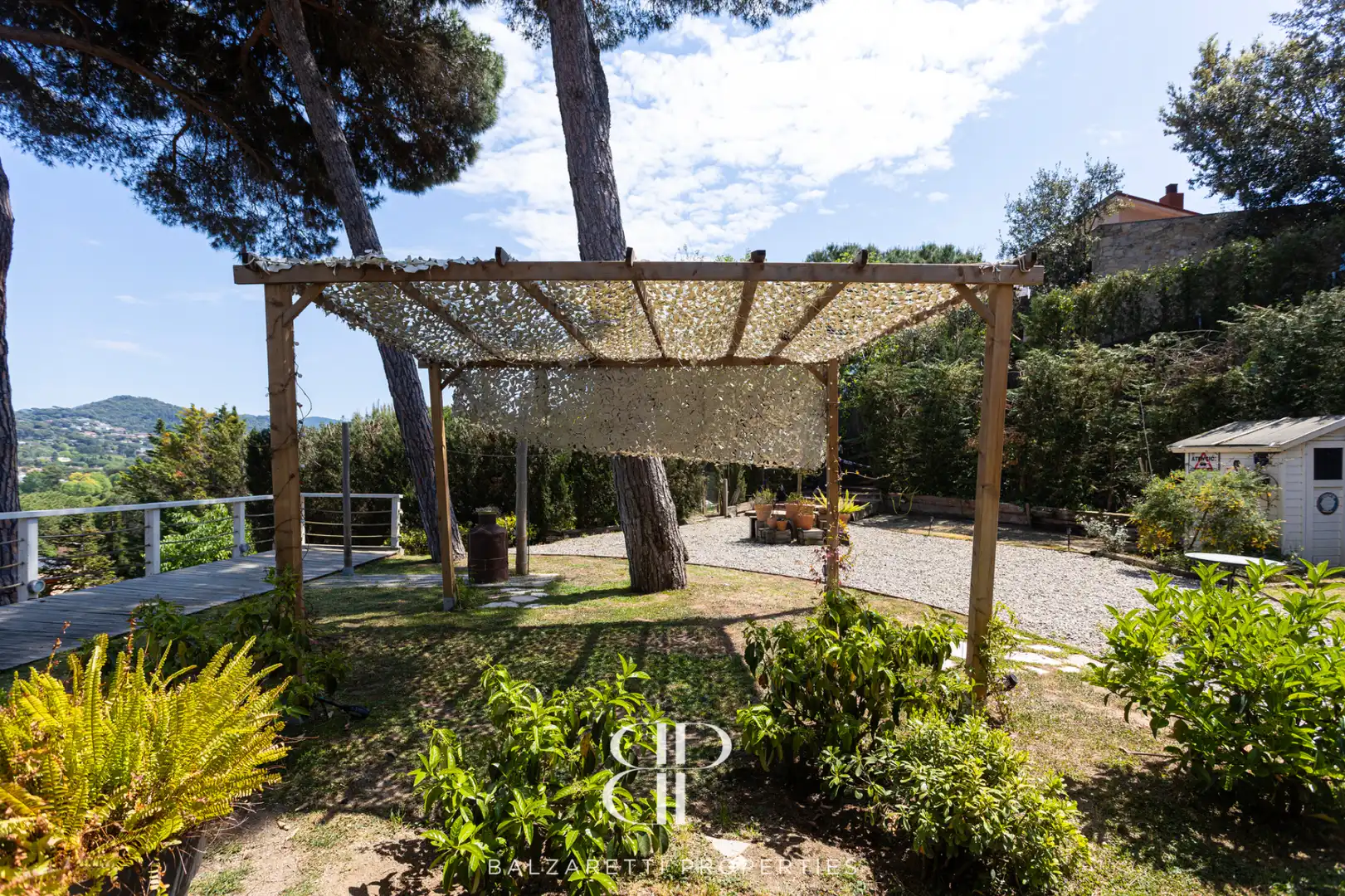 Garden of Houses for sale in Vallromanes  with Air Conditioner, Heating and Private garden