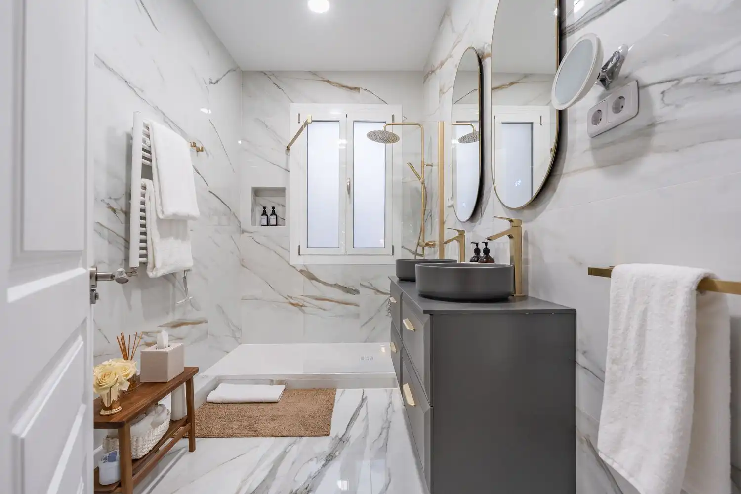 Baño de Piso en venta en Madrid con Aire acondicionado y Amueblado