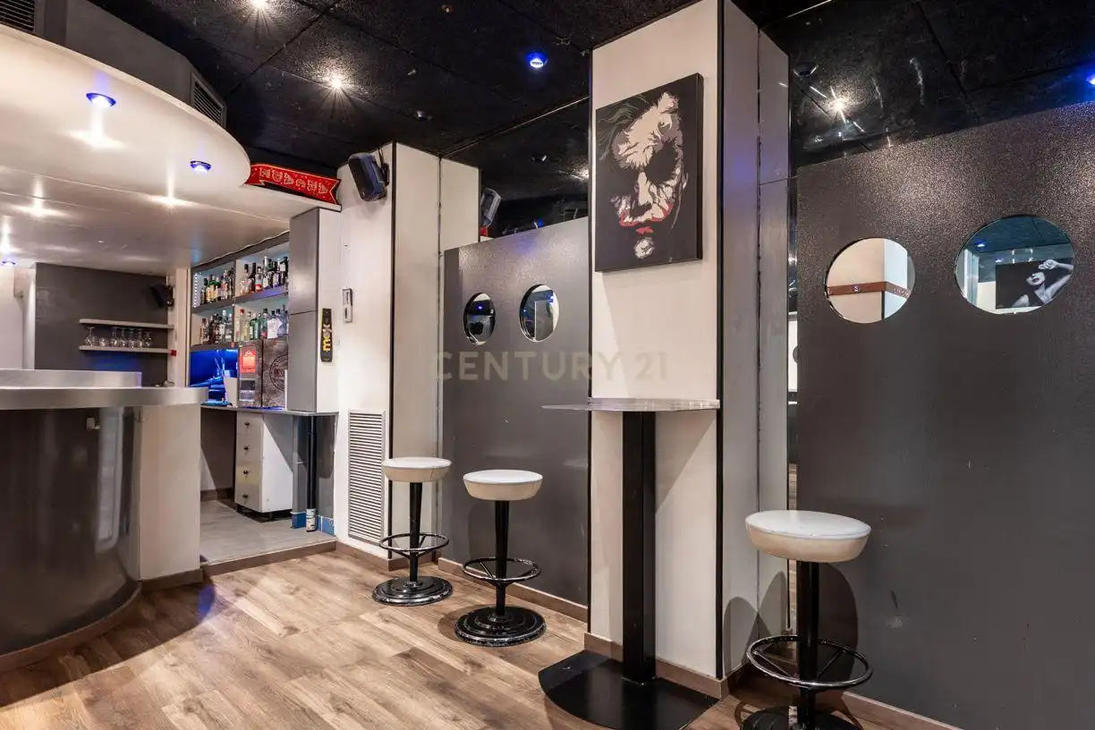 Local comercial en venta en Carrer de Jacint Verdaguer, 36, bajos 3, Sant Joan Despí, Spain, imagen 21