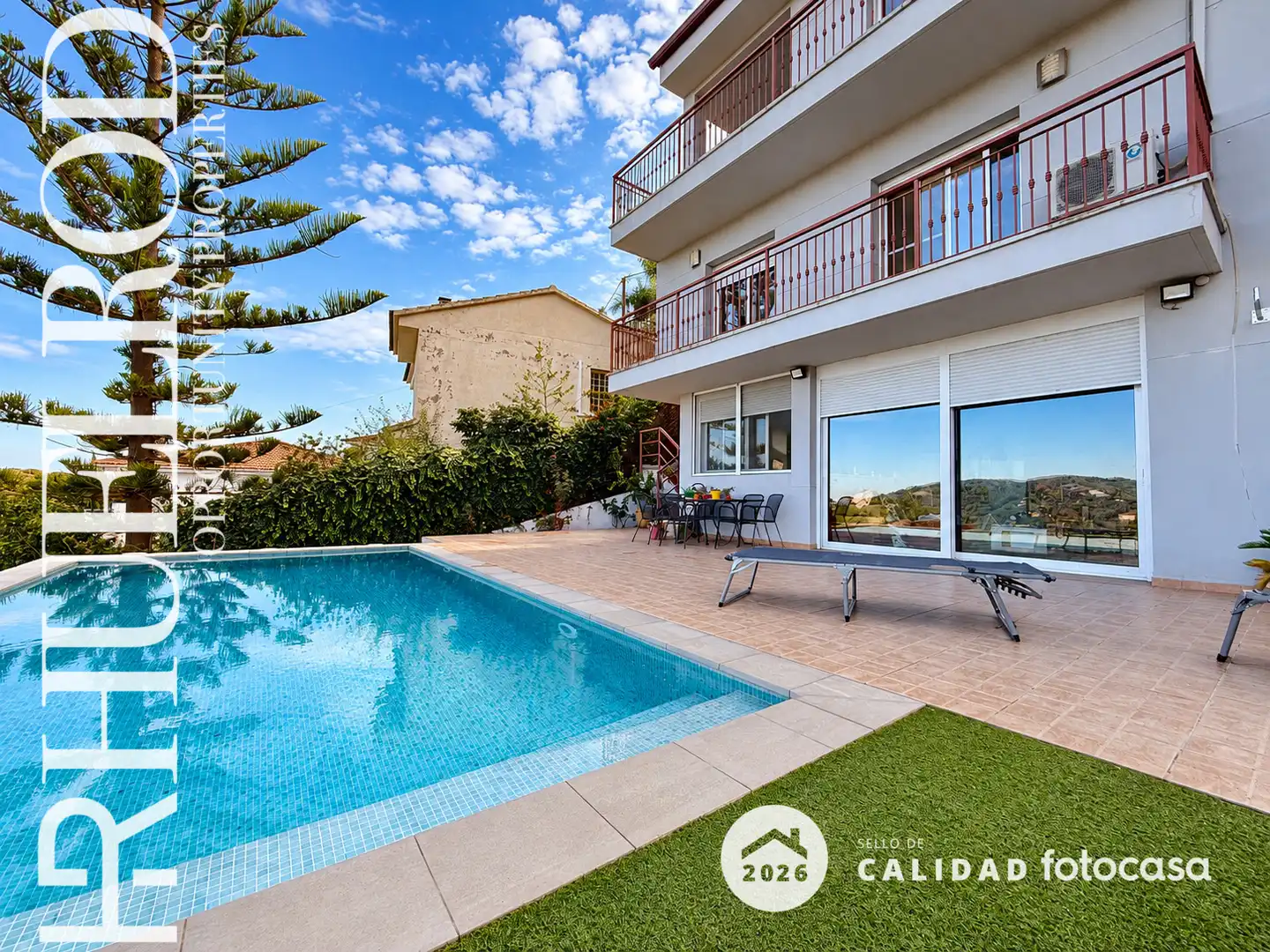 Casa con terrazza in vendita a Carrer Sot de Can Puig