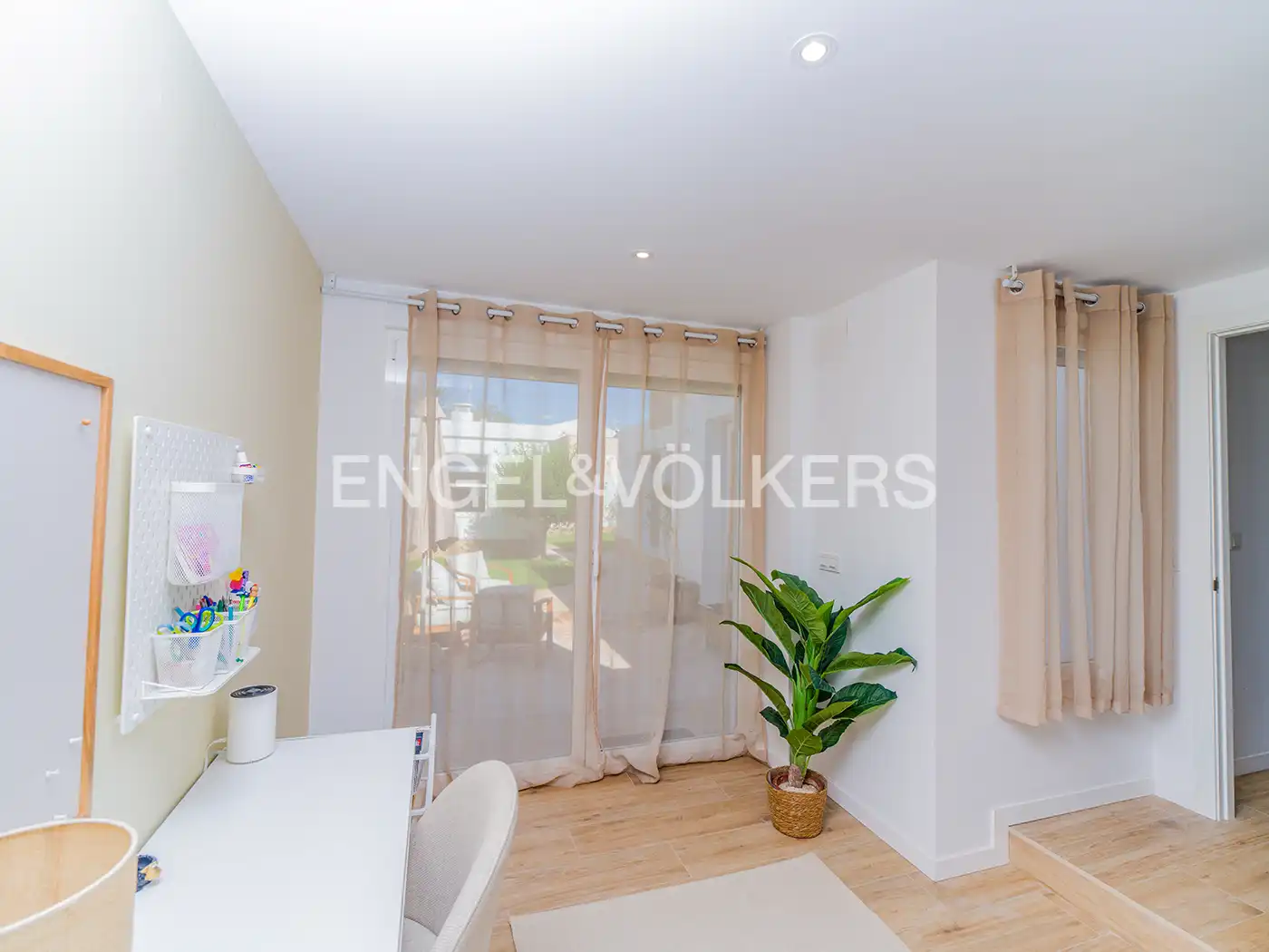 Terraza de Casa o chalet en venta en Sant Joan d'Alacant con Aire acondicionado, Calefacción y Jardín privado