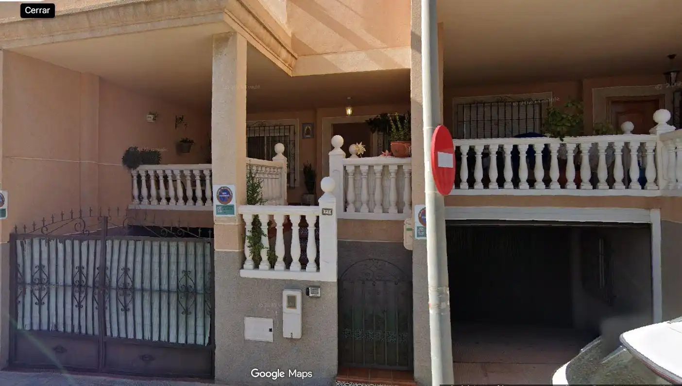 Vista exterior de Casa o xalet en venda en Almería
