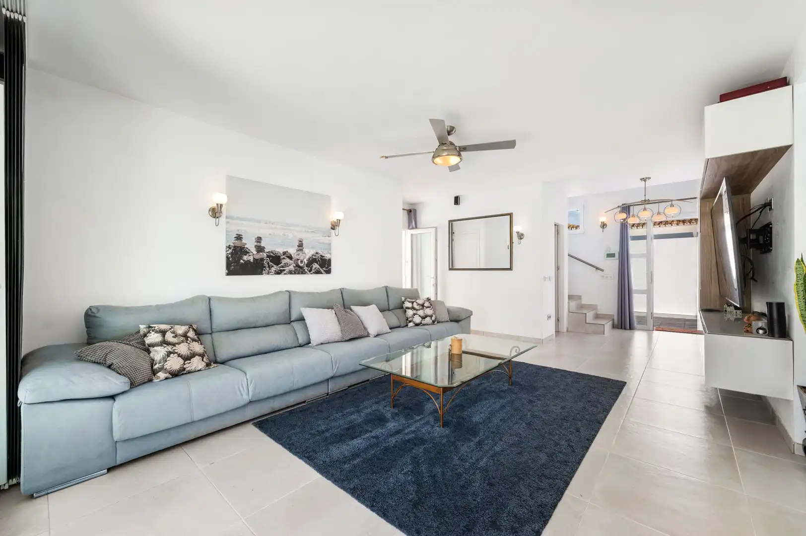 Living room of Houses for sale in Estepona  with Air Conditioner, Private garden and Terrace