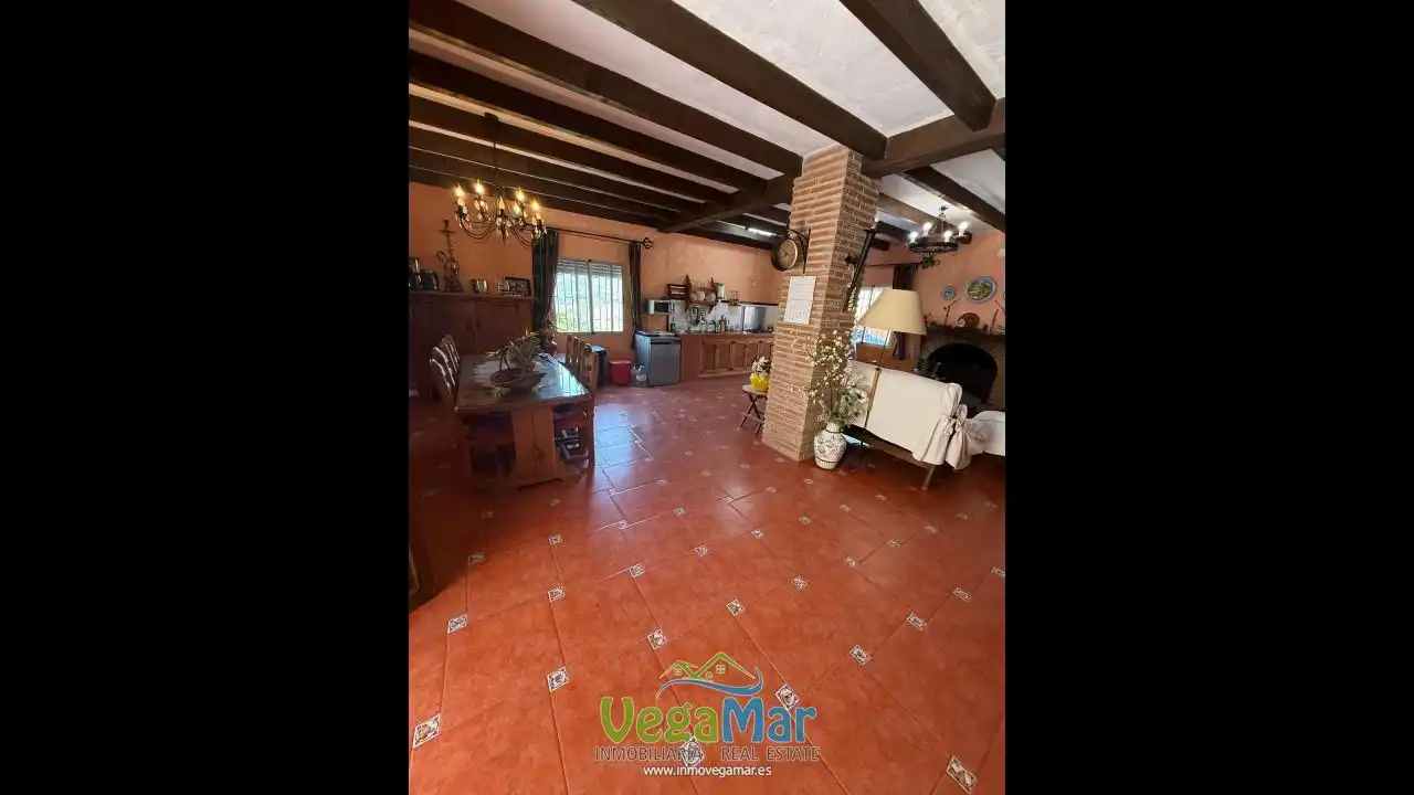 Finca rústica en venta en Jete con Jardín privado, Terraza y Piscina