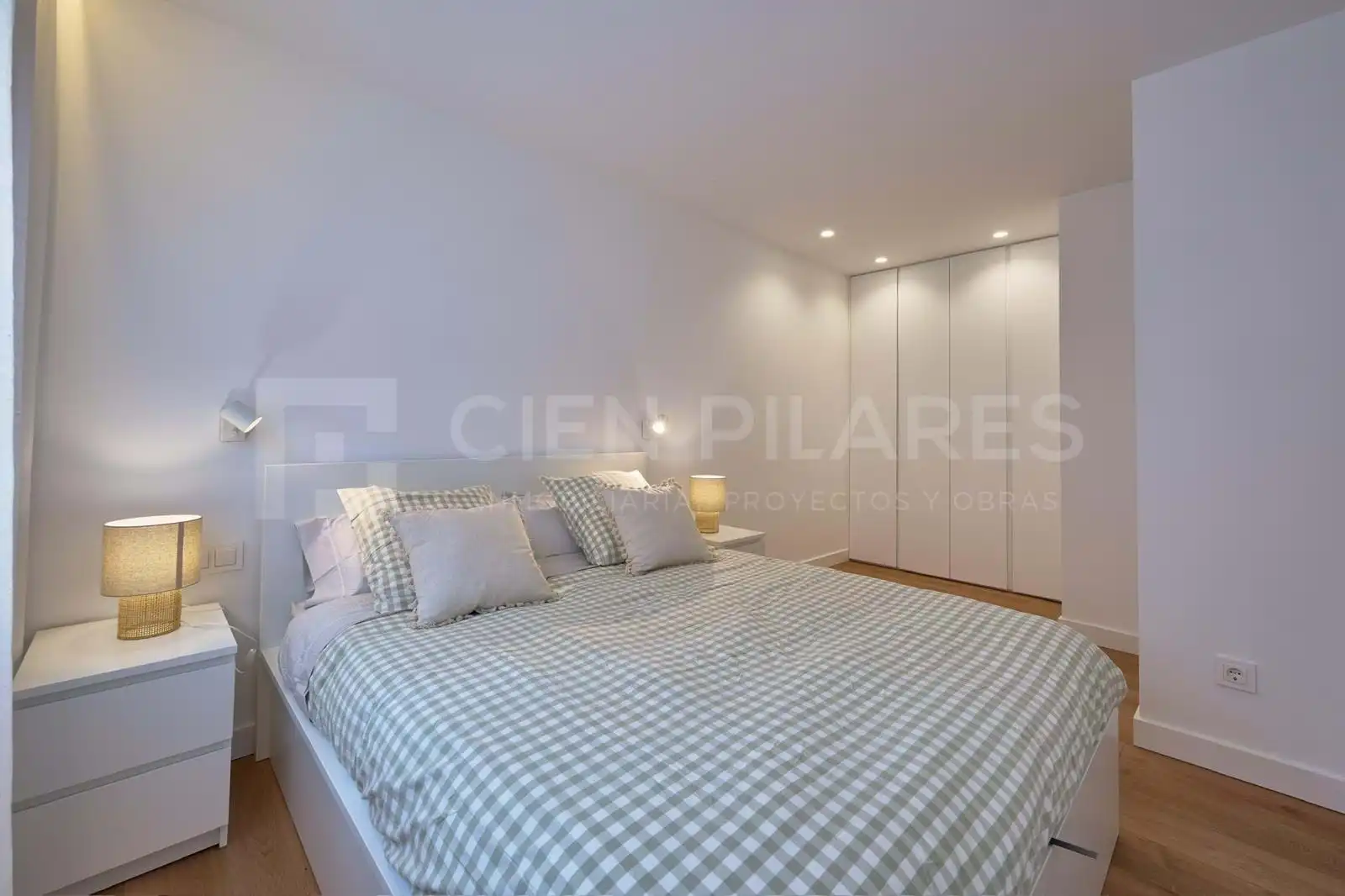 Schlafzimmer von Wohnung zur Miete in Arnedo mit Möbliert